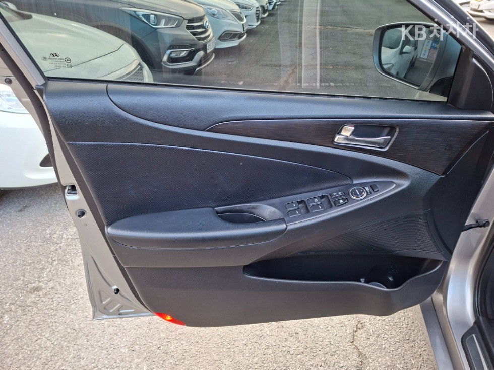 Hyundai Sonata — miniaturë 7