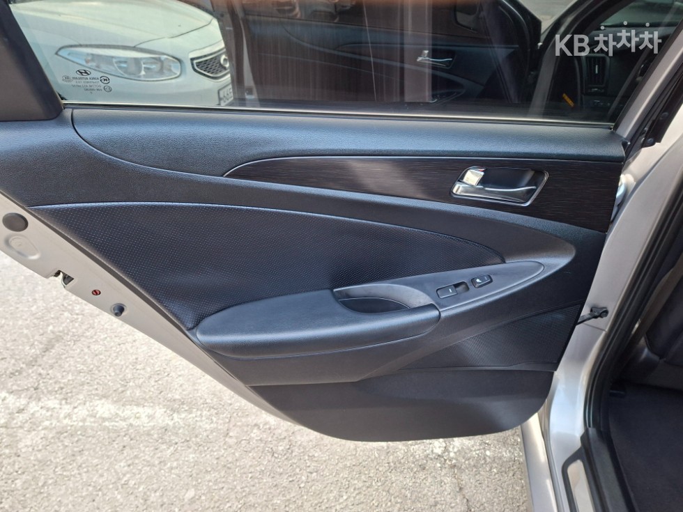 Hyundai Sonata — miniaturë 9