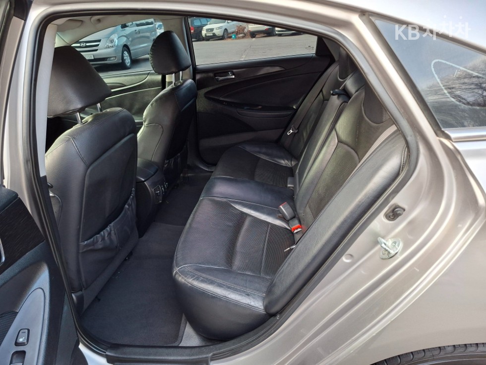 Hyundai Sonata — miniaturë 10