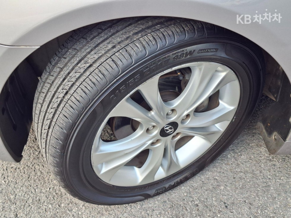 Hyundai Sonata — miniaturë 17