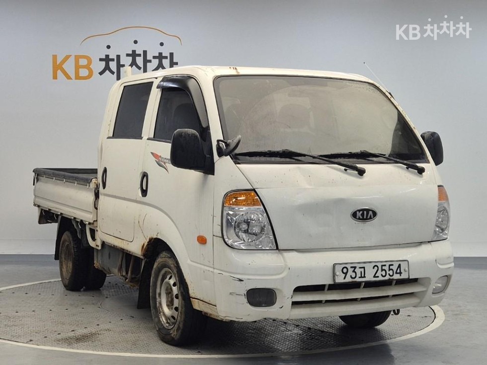 2011 - kia bongo iii