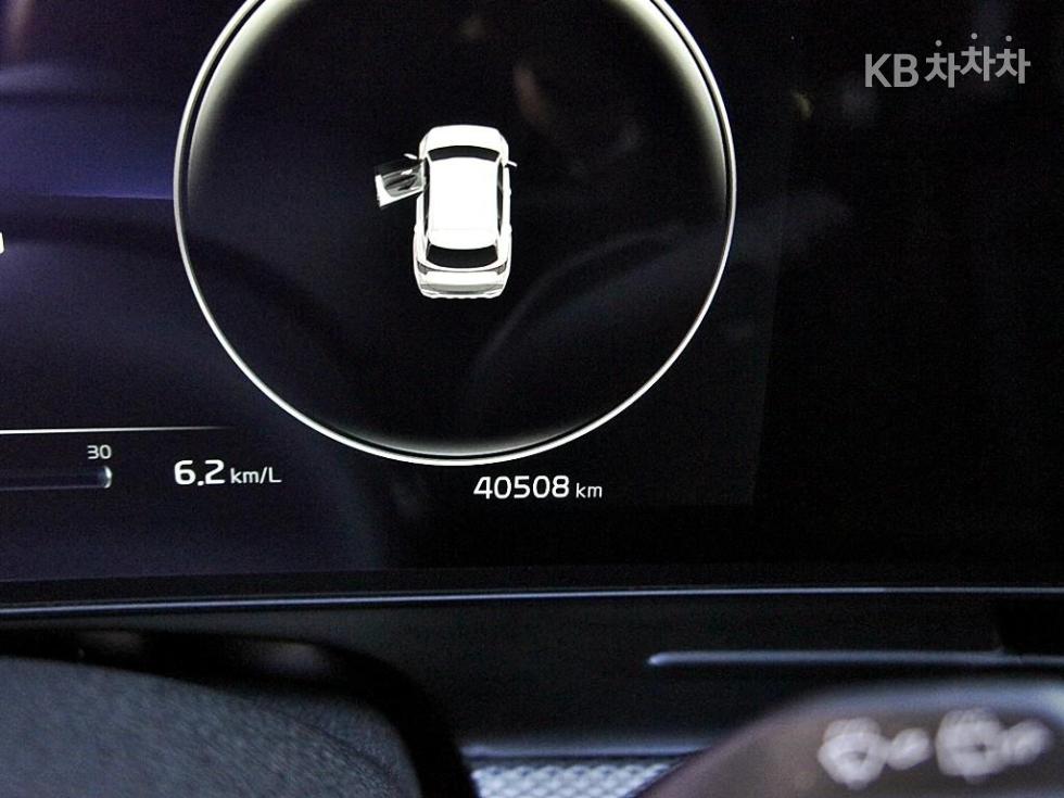 2023 - kia sportage