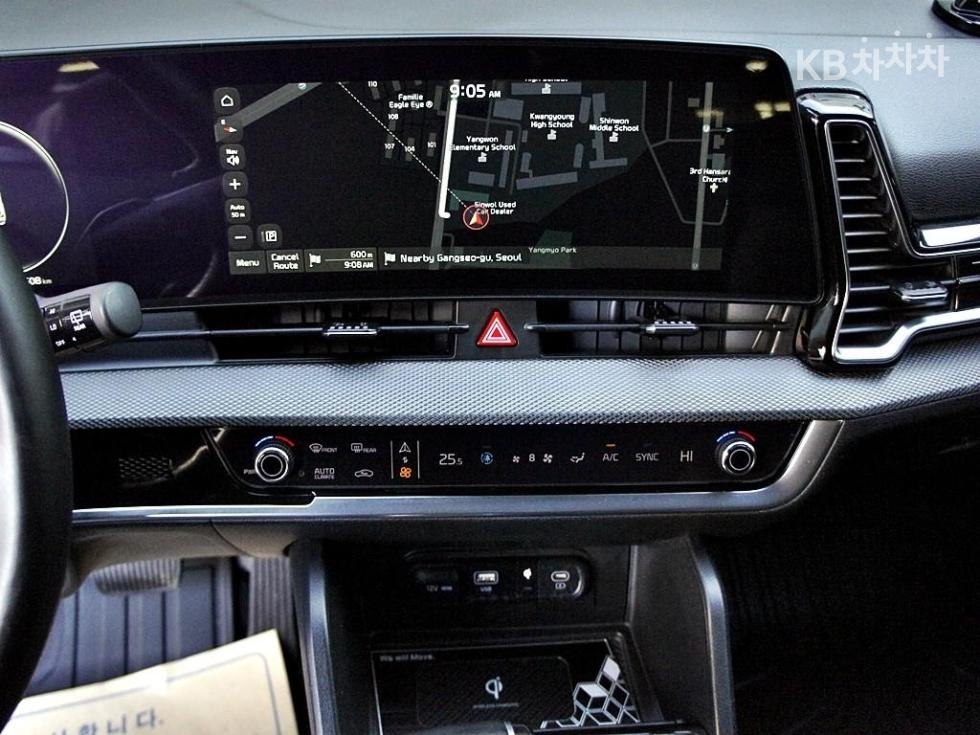 2023 - kia sportage