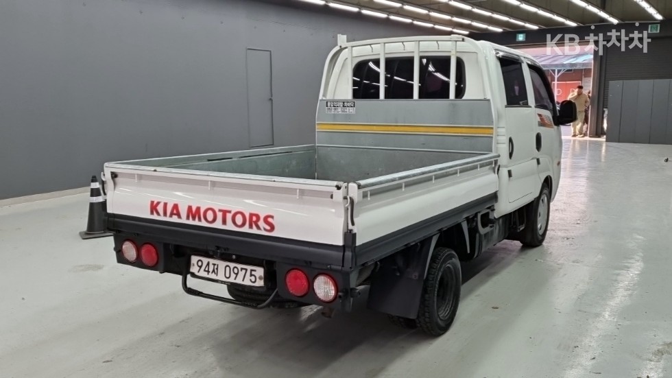 2019 - kia bongo iii