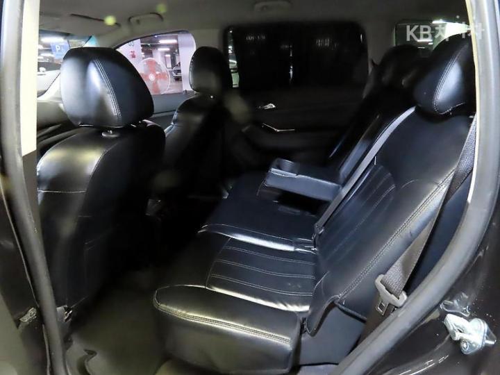 Chevrolet Orlando LPG LTZ Premium 8