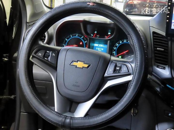 Chevrolet Orlando LPG LTZ Premium 9