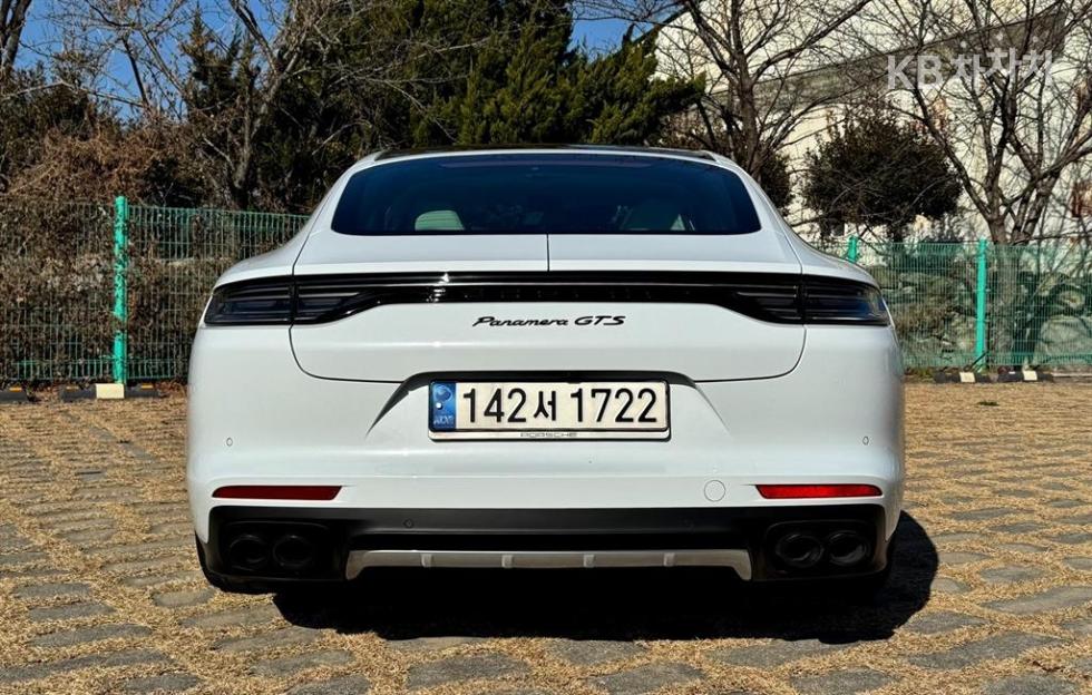 Porsche Panamera — miniaturë 10