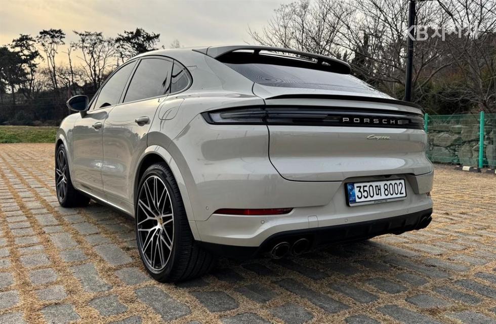 Porsche Cayenne — miniaturë 5