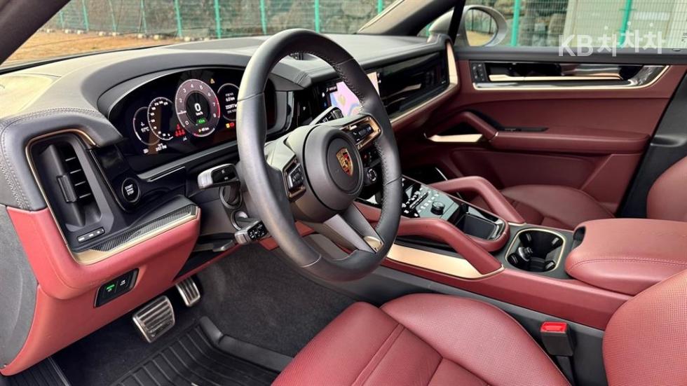 Porsche Cayenne — miniaturë 9