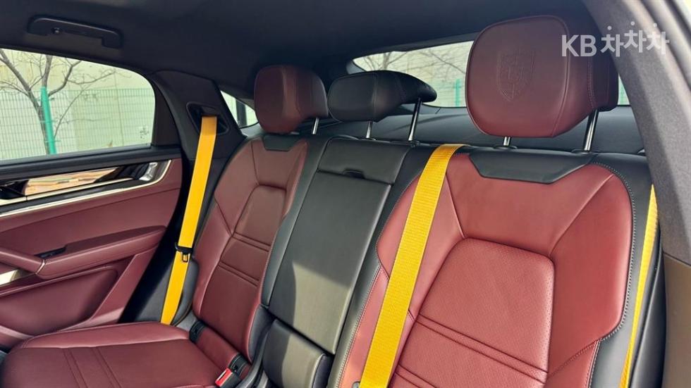 Porsche Cayenne — miniaturë 13