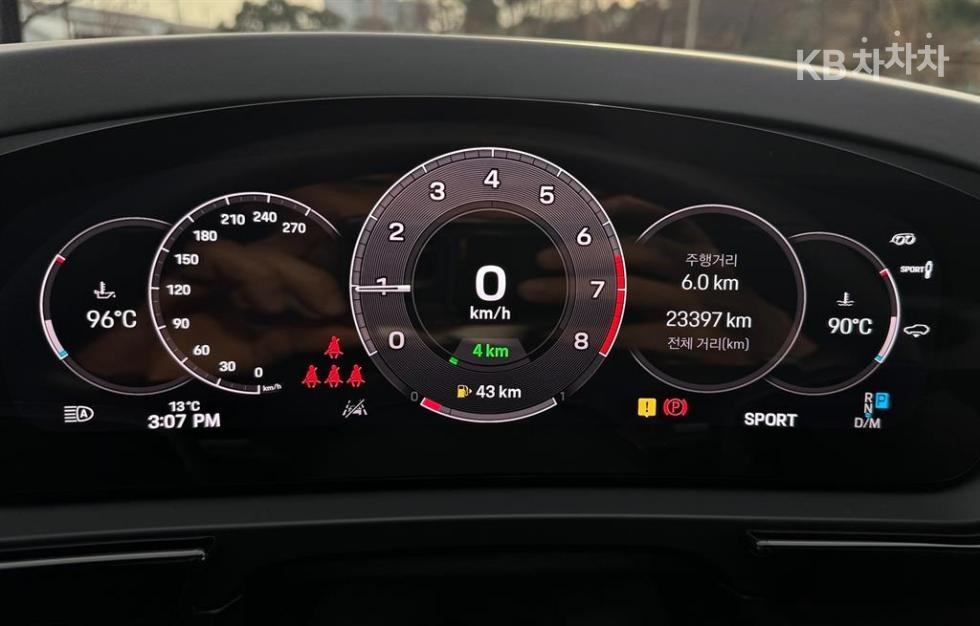 Porsche Cayenne — miniaturë 15