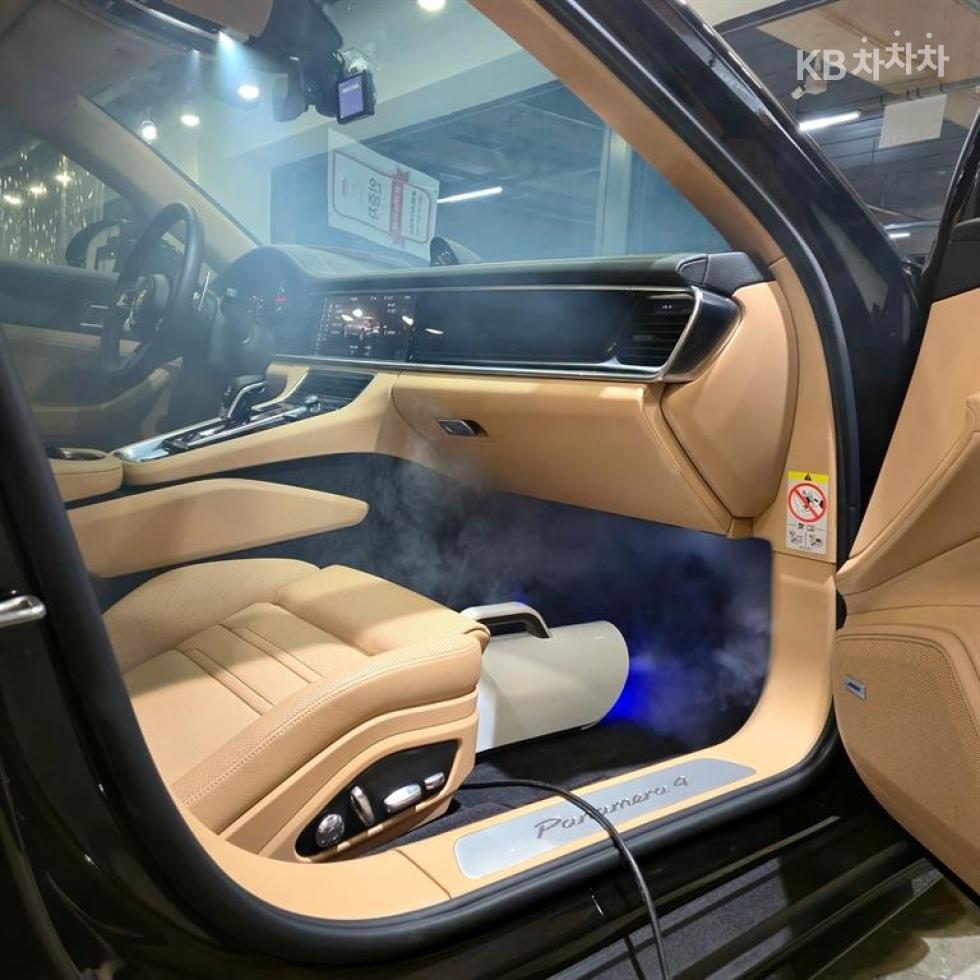 2021 Porsche (971) photo