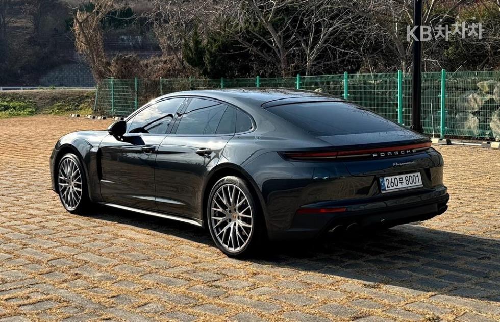 Porsche Panamera — miniaturë 6