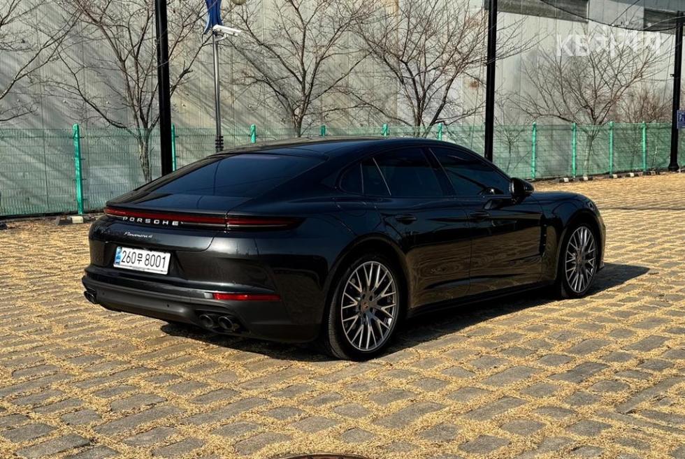 Porsche Panamera — miniaturë 7