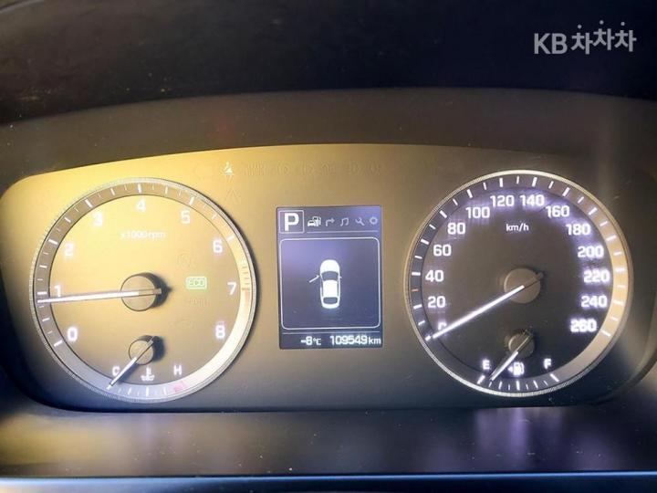 Hyundai Sonata LF 2.0 Smart Base Type 7
