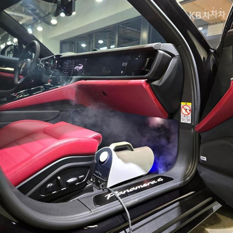 2025 - porsche panamera