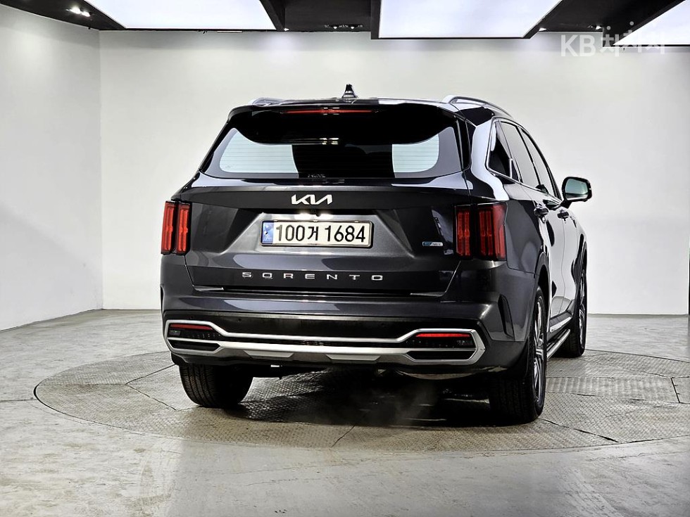 2022 - kia sorento