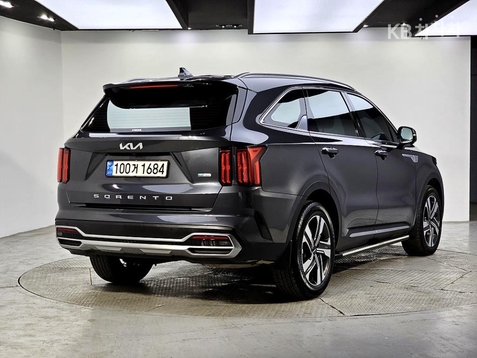 2022 - kia sorento