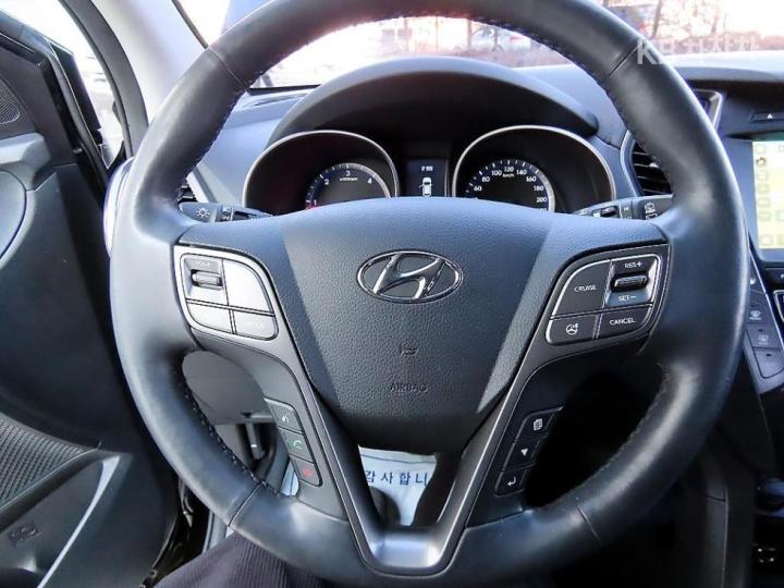 Hyundai Maxcruz Diesel e-VGT 2.2 2WD Exclusive Base Type 9