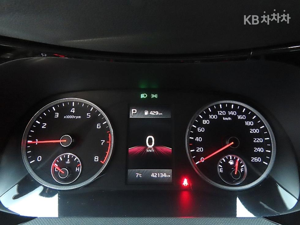 2021 - kia k5