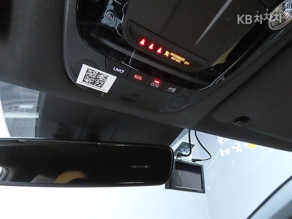 2021 - kia k5