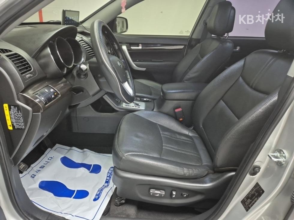 2011 - kia sorento