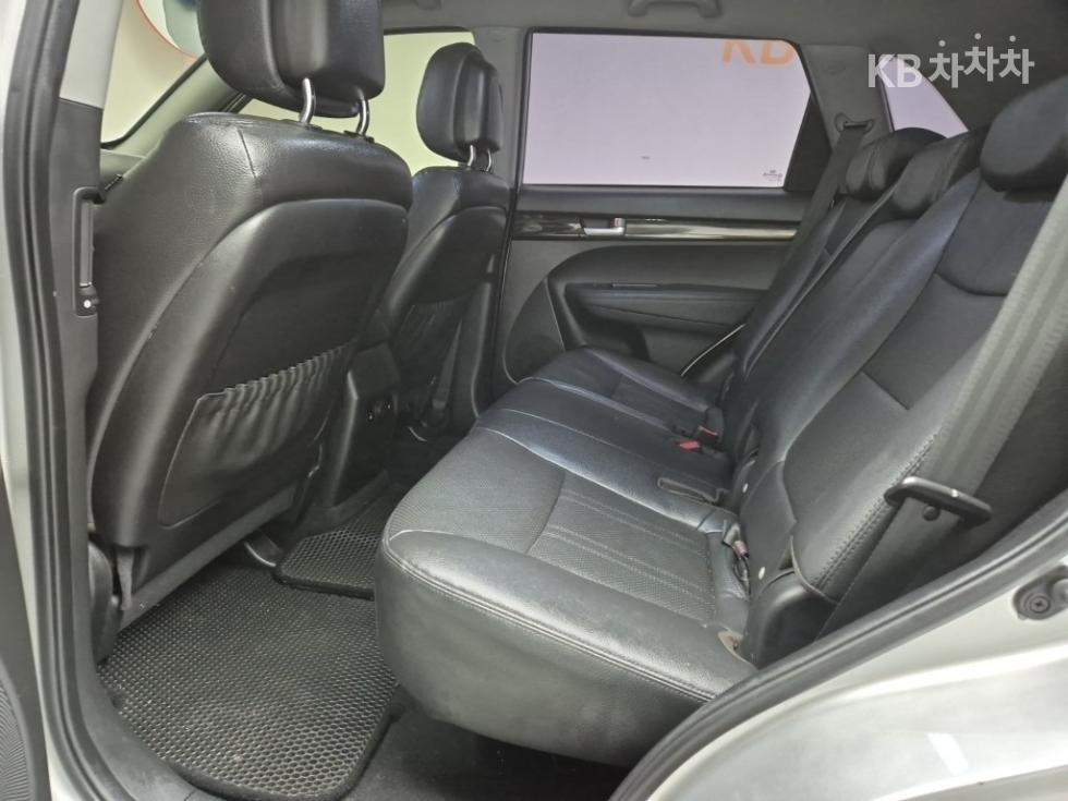2011 - kia sorento