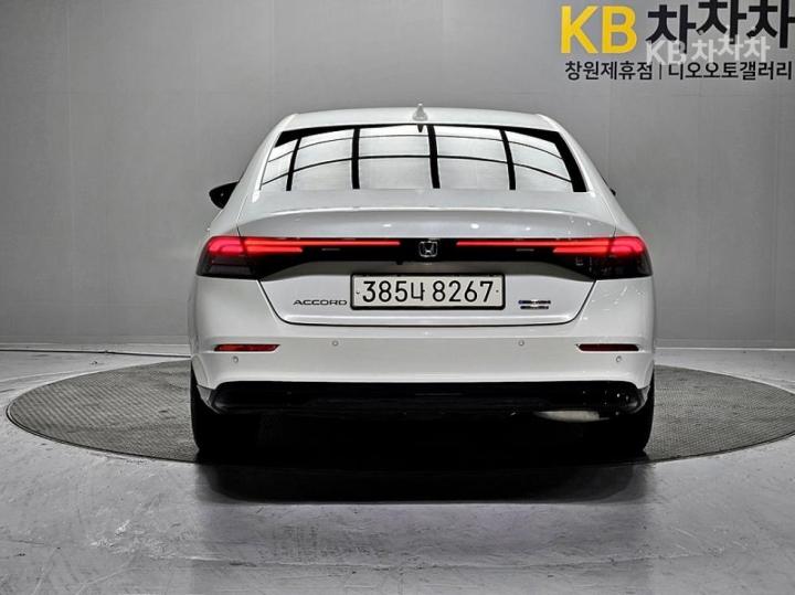 Honda Accord 2.0 HEV Touring 7