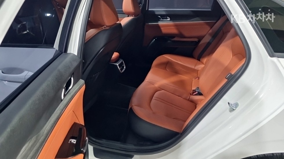 2024 - kia k5
