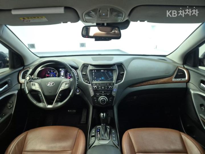 Hyundai Maxcruz Diesel e-VGT 2.2 2WD Exclusive Special 8