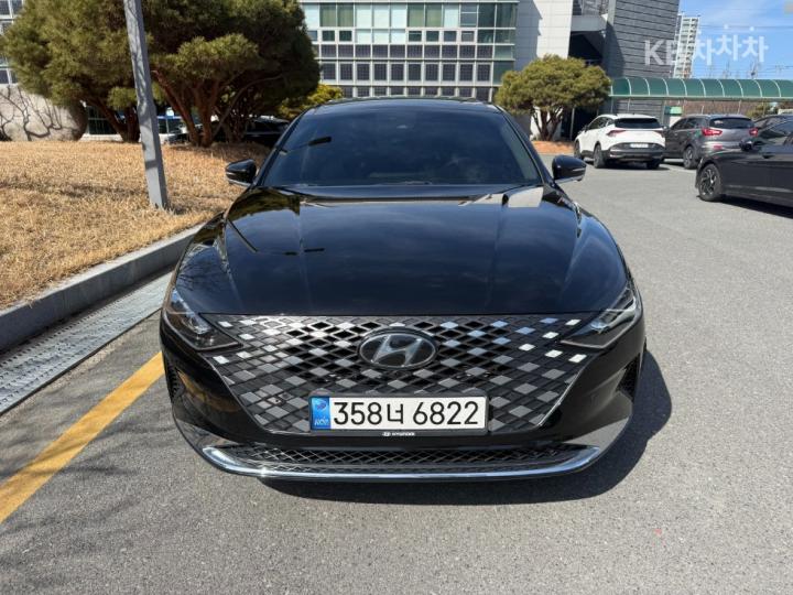 Hyundai Grandeur LPi 3.0 — foto 1