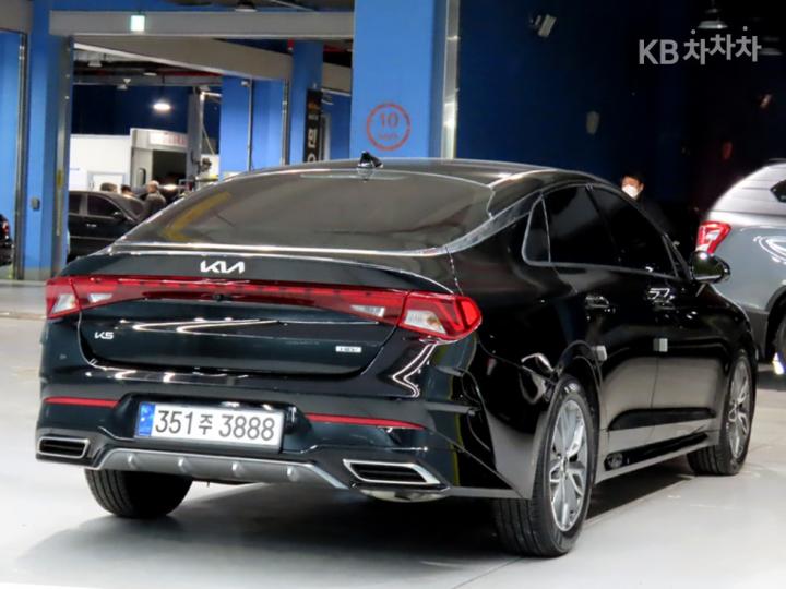 Kia K5 Hybrid 2.0 HEV Noblesse 5