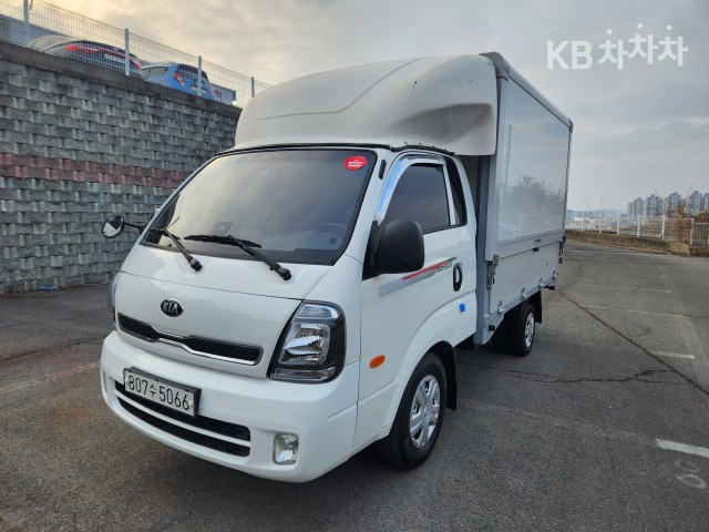 2022 - kia bongo iii