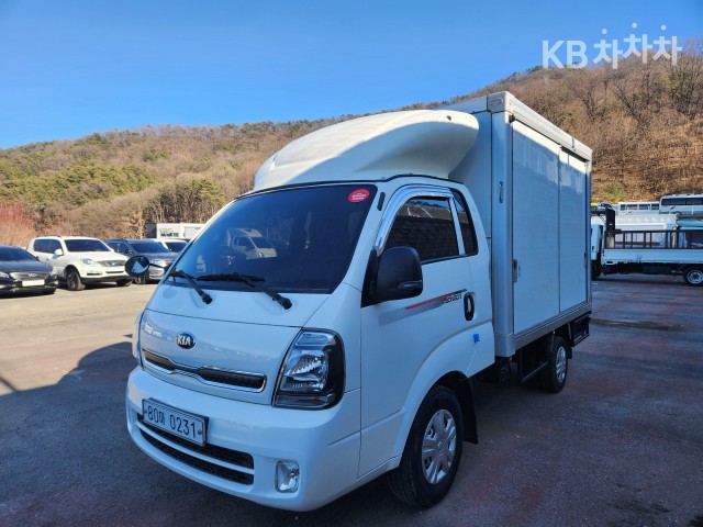2020 - kia bongo iii