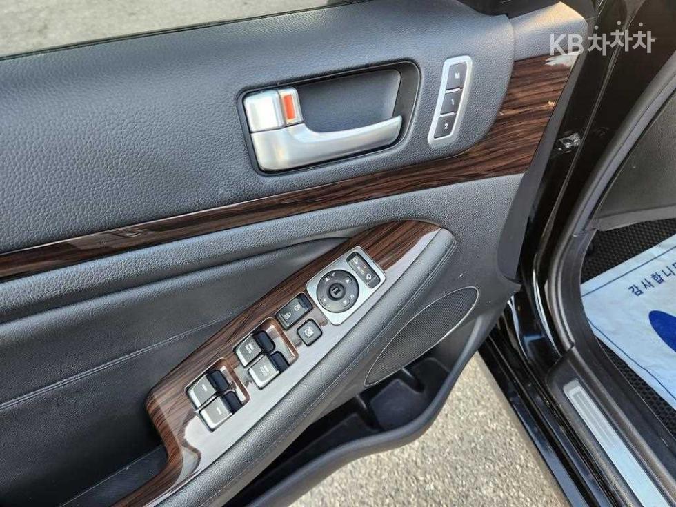 2015 - kia k7