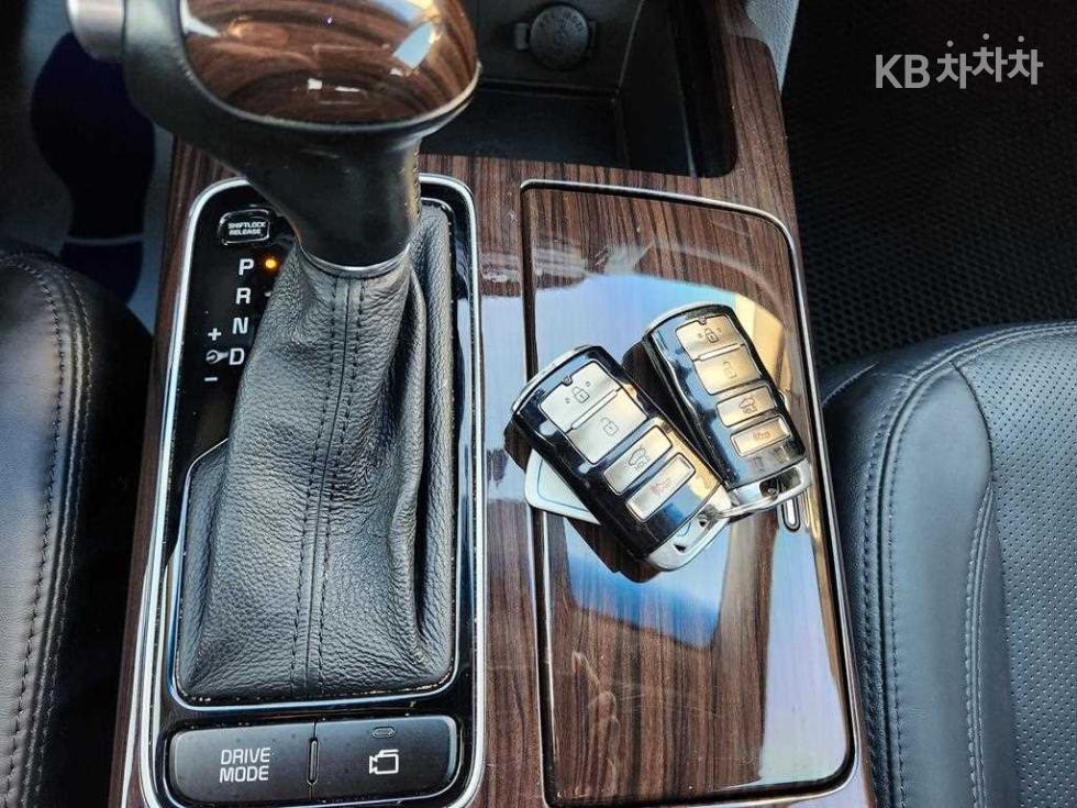 2015 - kia k7