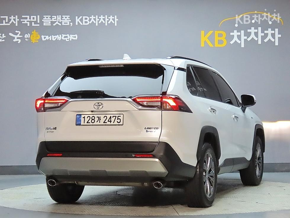 2025 - toyota rav4