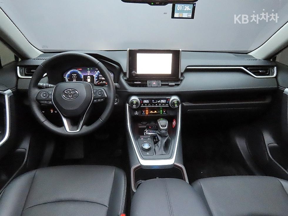 2025 - toyota rav4