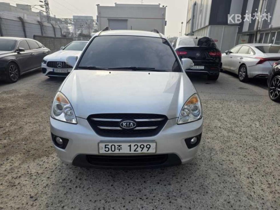 2010 - kia carens