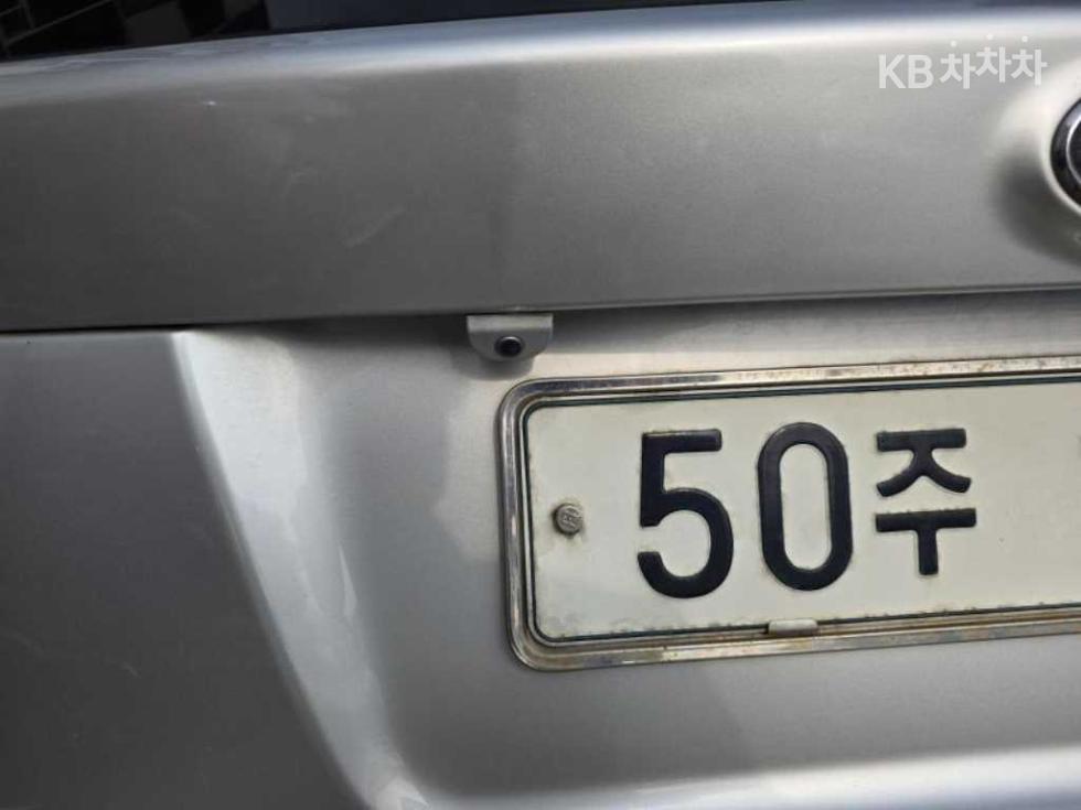 2010 - kia carens