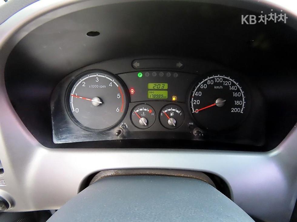 2013 - kia bongo iii