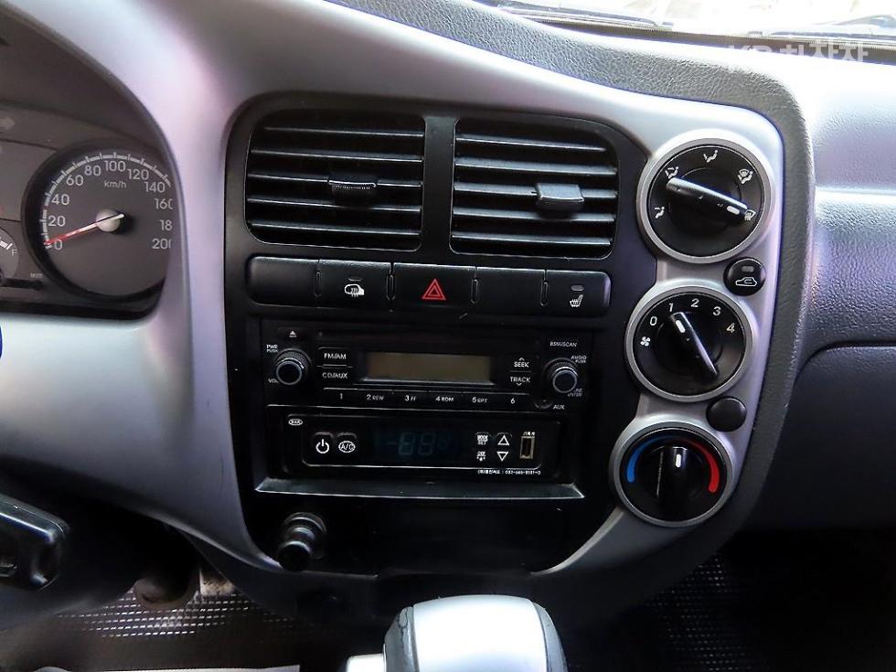 2013 - kia bongo iii