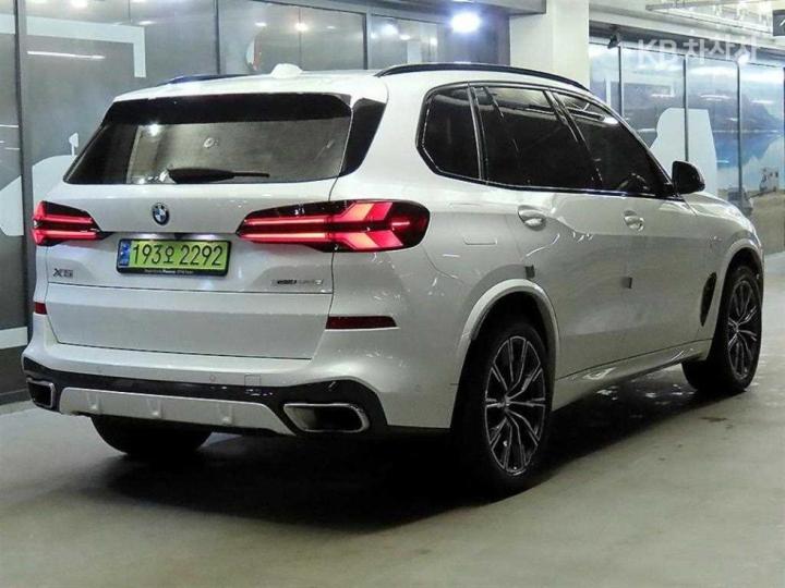 BMW X5 — miniaturë 4