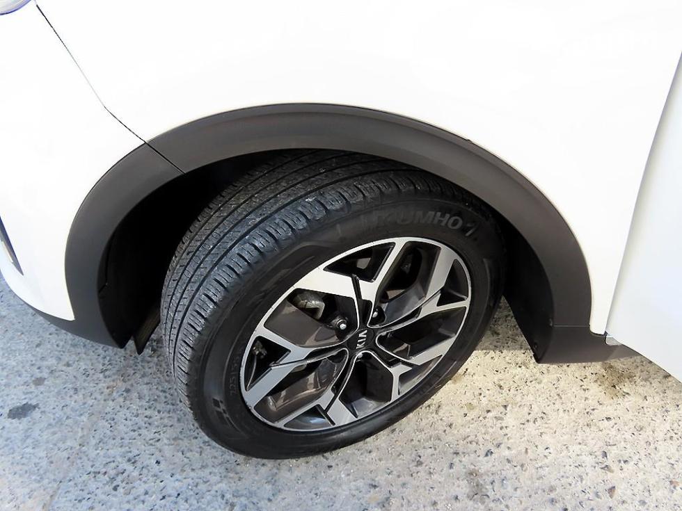 2020 - kia sportage