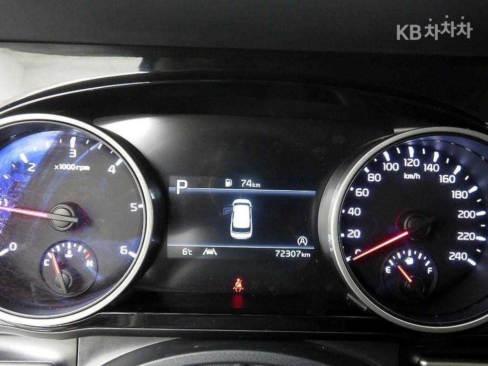 2022 - kia carnival