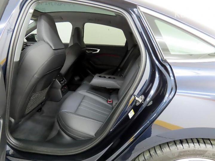 Audi A5 B10 40 TFSI Quattro S-Line 7