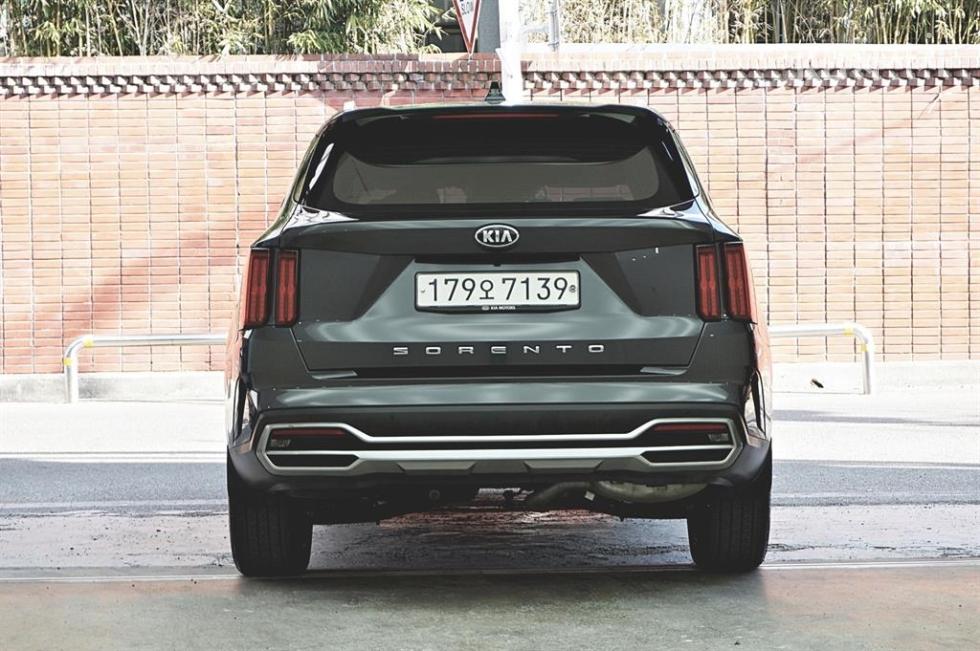 2021 - kia sorento
