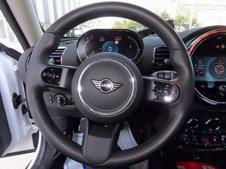 Mini Clubman 1.5 Cooper Classic Base Type 9