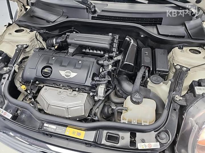 Mini Cooper 1.6 Original 6