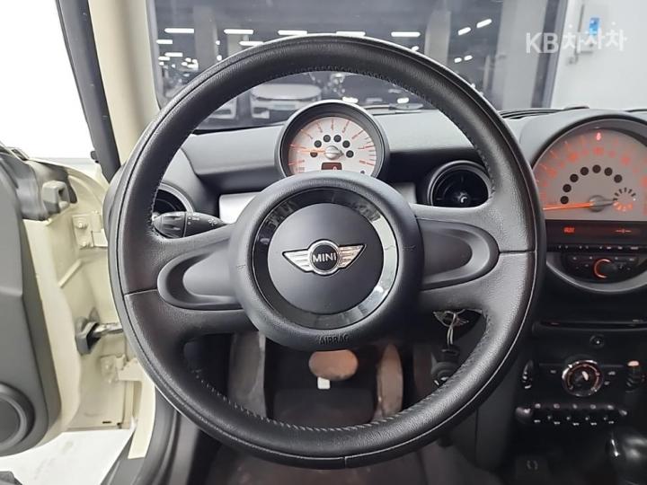 Mini Cooper 1.6 Original 10